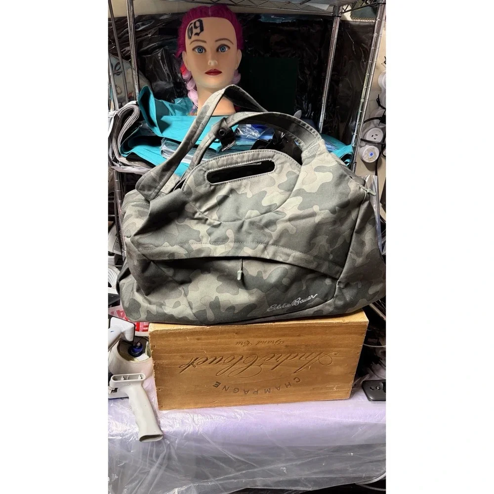 Eddie Bauer Camouflage Duffle Bag Gym Travel‎ Carry On Camo One Size